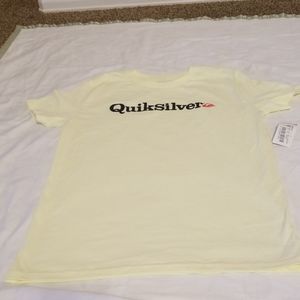 New! Quiksilver tee